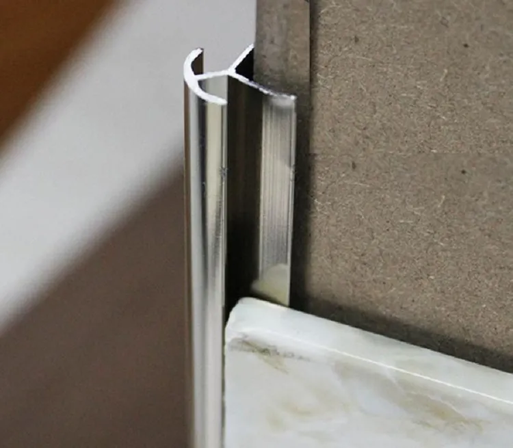 Nẹp inox góc tường chữ V sử dụng ốp góc ngoài, ốp tường