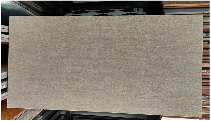 Gạch ốp mặt tiền 30x60