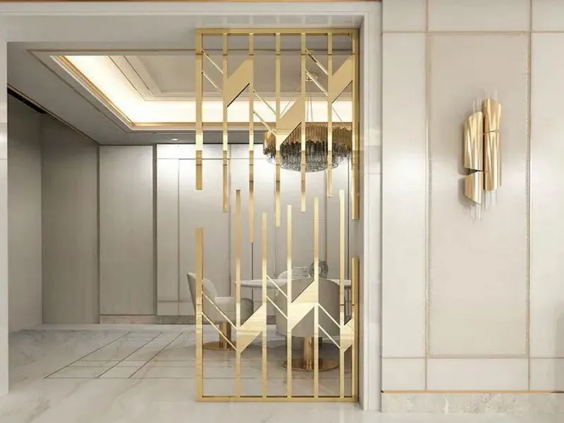 Mẫu Vách Ngăn Inox Mạ Vàng Cao Cấp