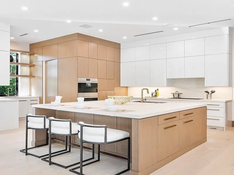 5 Loại Nẹp Trang Trí Sử Dụng Trong Thang Mây Villa & Resort